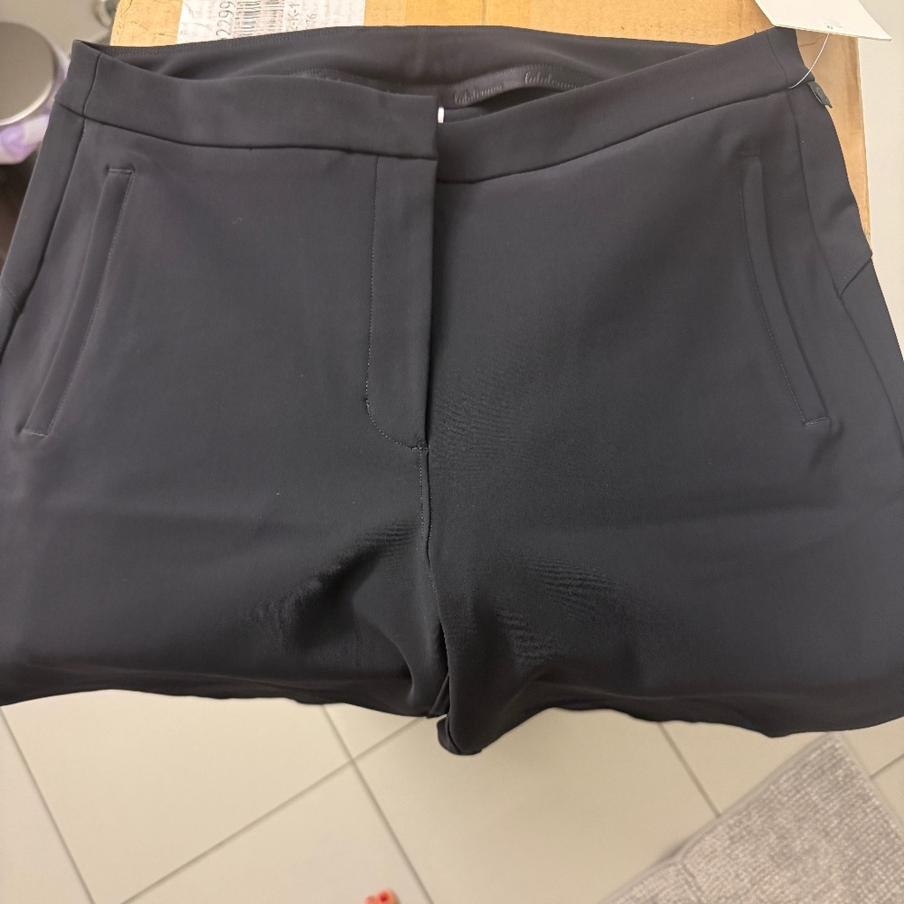 Lululemon On the Move Women's Pant size 8